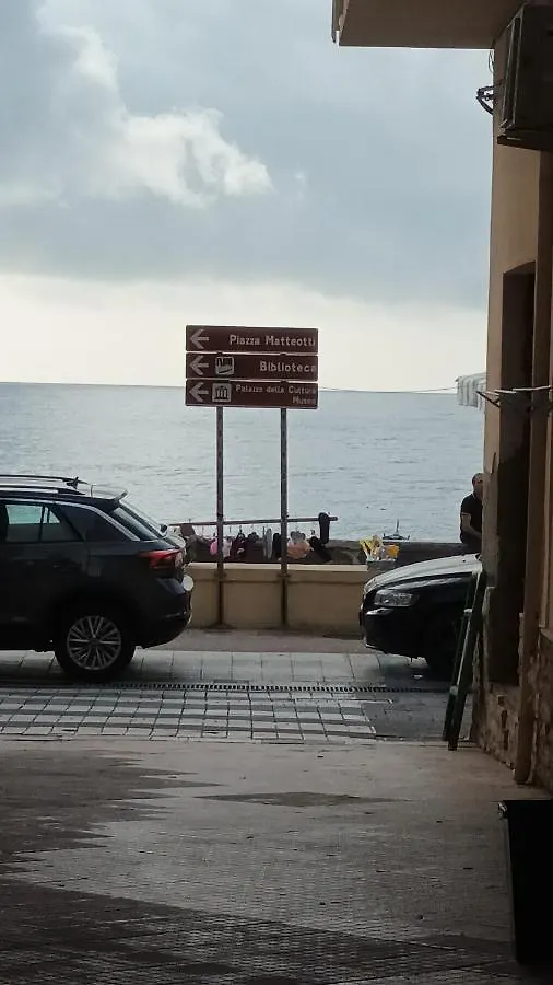 Apartament Perla De Mar A 20M Dalla Spiaggia Letojanni Włochy